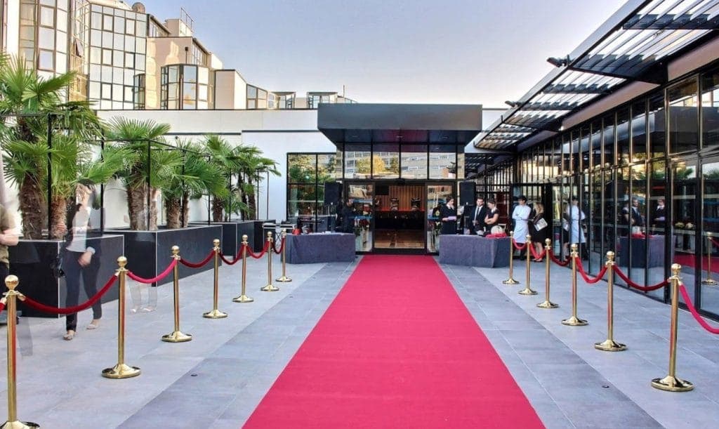 La entrada del Hôtel Palladia